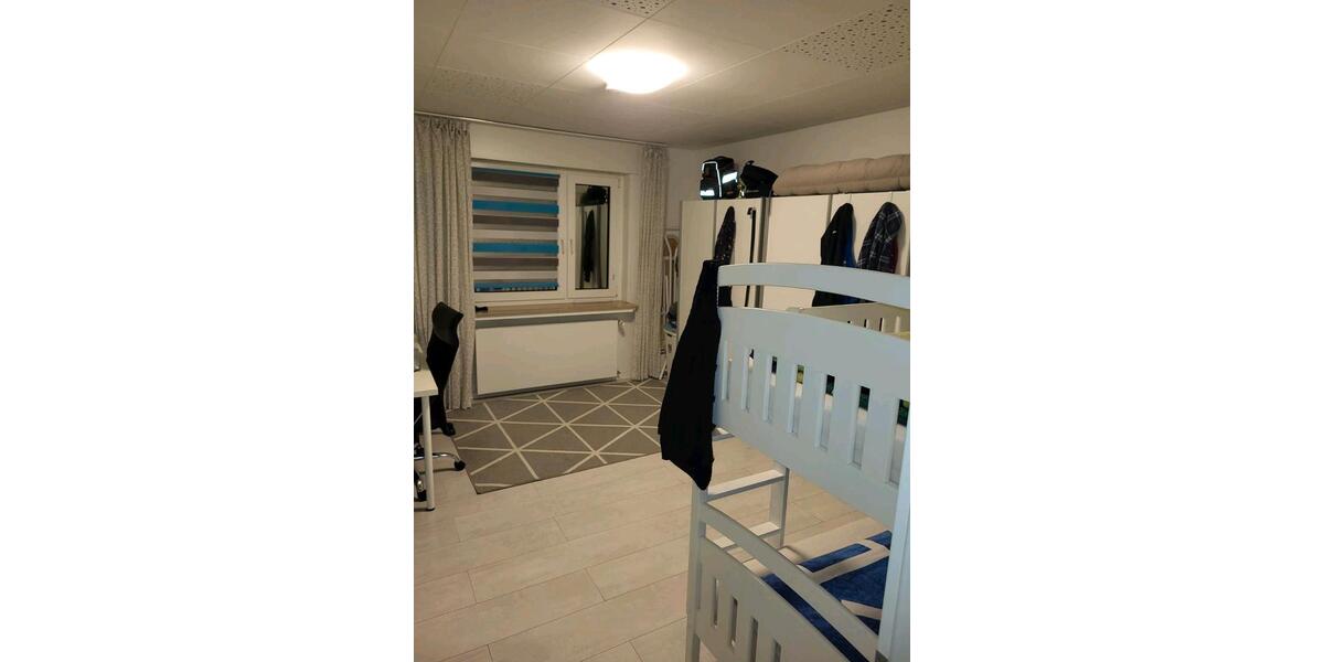 Etagenwohnung Gütersloh Kattenstroth - 4 Zimmer, 110 m&sup2;, 1.200&euro; | Angebot:26366126