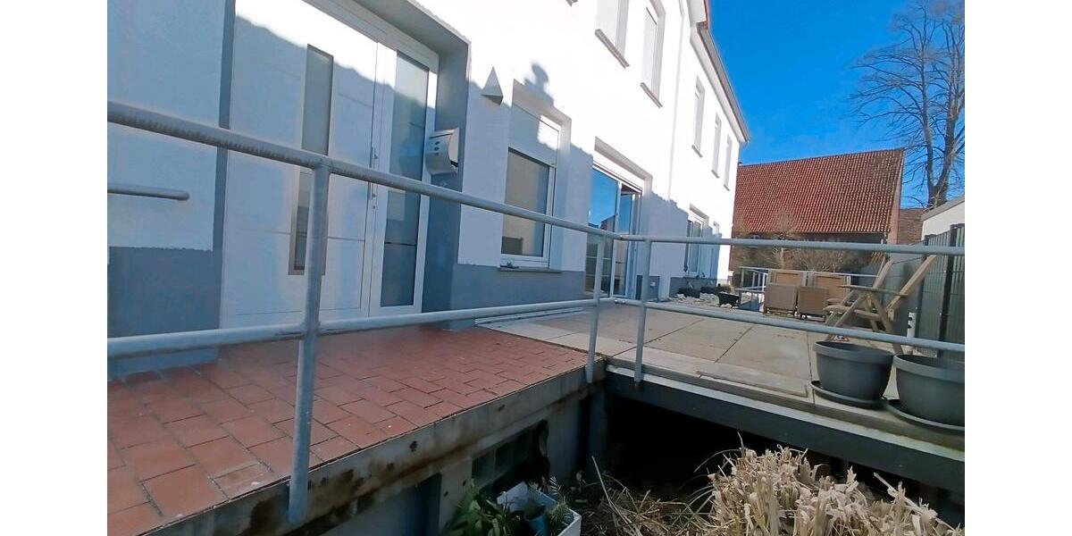 Erdgeschoßwohnung Salzkotten - 3 Zimmer, 139 m&sup2;, 259.000&euro; | Angebot:25247836