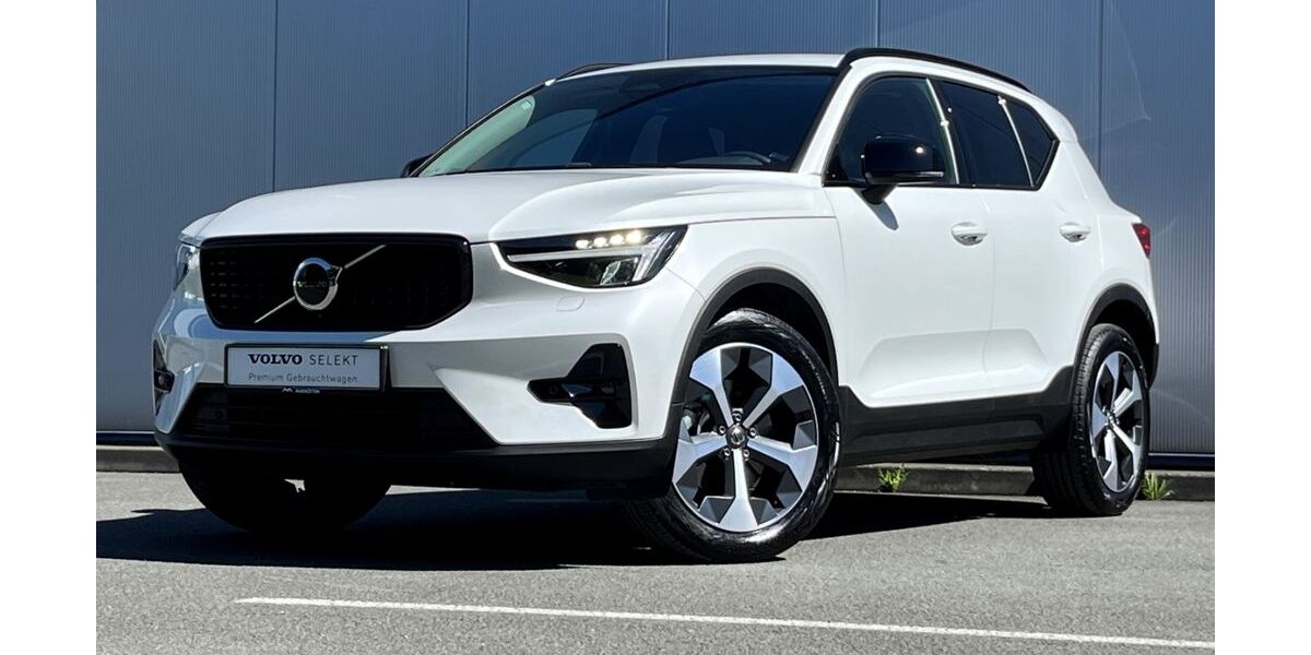 Volvo XC40 26.295 km 31.750 &euro; Paderborn 33106