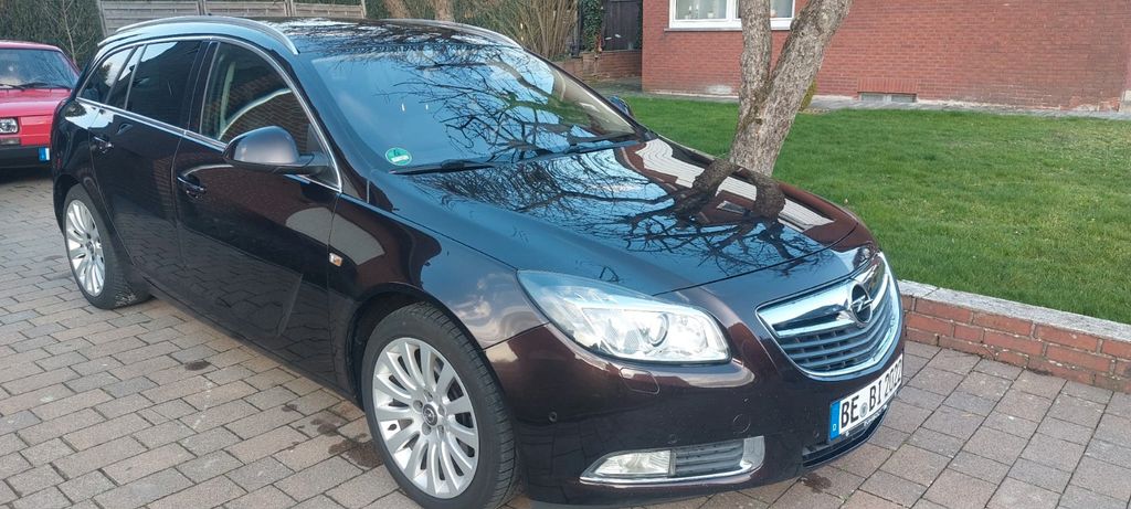 Opel Insignia 205.000 km 5.300 &euro; Ennigerloh 59320