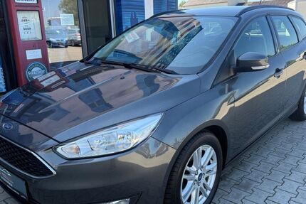 Ford Focus 71.153 km 9.999 &euro; Paderborn 33104