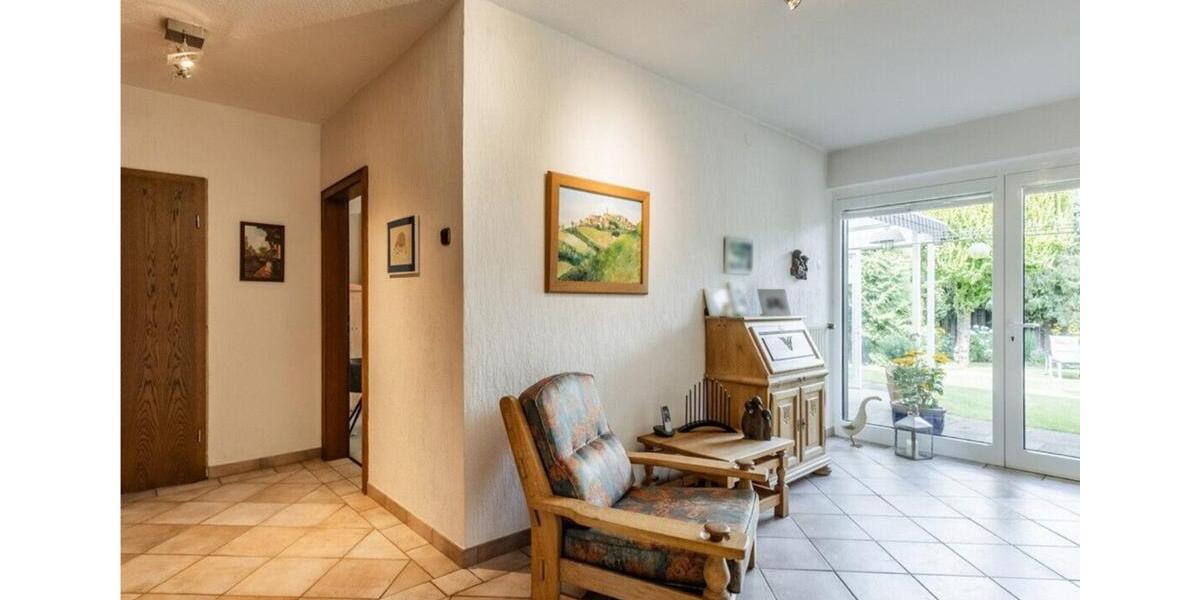 Erdgeschoßwohnung Oelde - 3 Zimmer, 100 m&sup2;, 1.150&euro; | Angebot:25853694