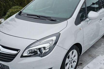 Opel Meriva 88.900 km 9.960 &euro; Bad-Sassendorf 59505