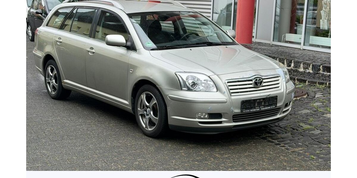 Toyota Avensis 280.000 km 1.499 &euro; Paderborn 33100