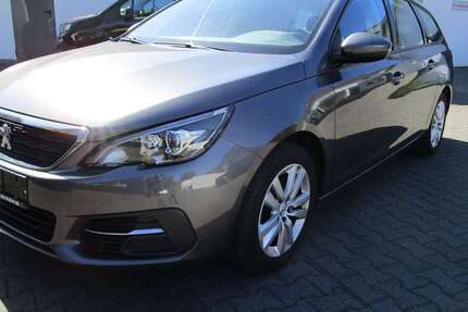 Peugeot 308 63.230 km 11.890 &euro; Verl 33415