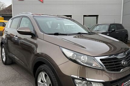 Kia Sportage 89.000 km 13.999 &euro; Anröchte 59609