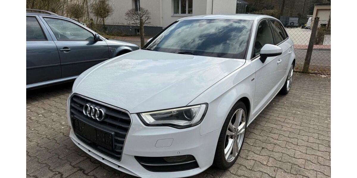 Audi A3 215.000 km 13.750 &euro; Oelde 59302
