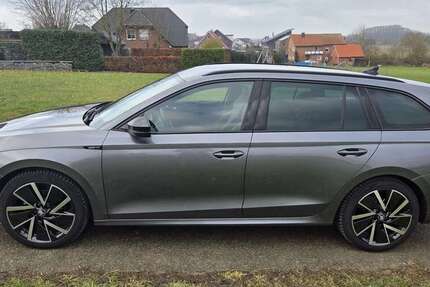 Skoda Octavia 8.000 km 32.000 &euro; Langenberg 33449