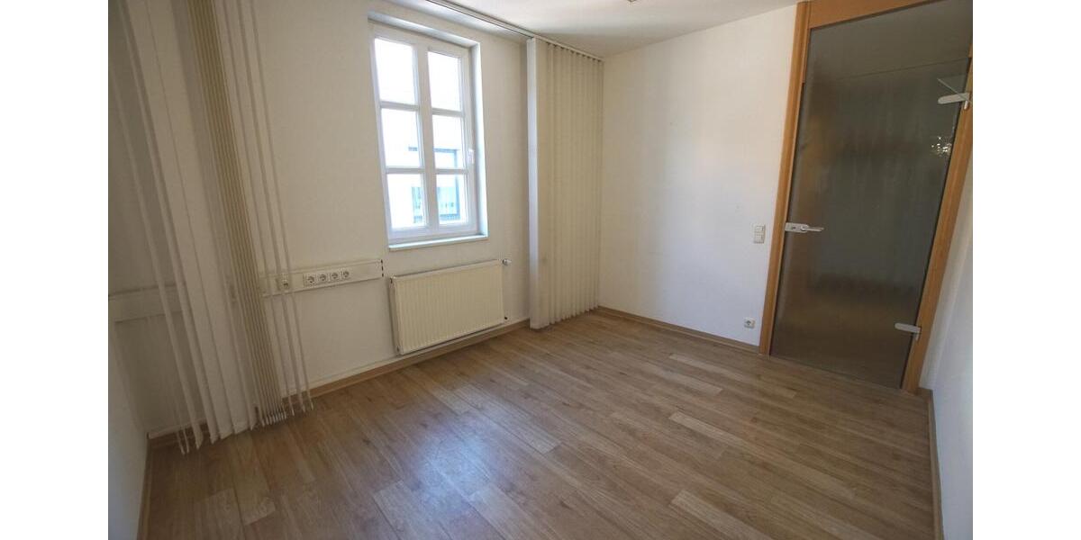 Gewerbeobjekt Oelde - 650&euro; | Angebot:25790745