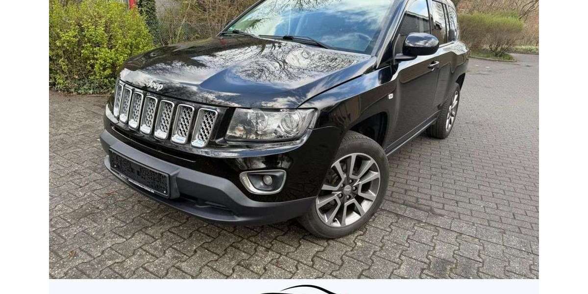 Jeep Compass 131.000 km 6.999 &euro; Paderborn 33100