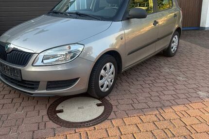 Skoda Fabia 202.482 km 1.800 &euro; Warstein 59581