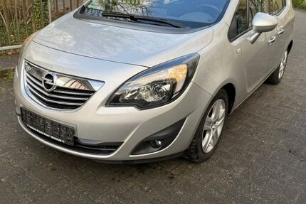 Opel Meriva 169.000 km 4.299 &euro; Paderborn 33100
