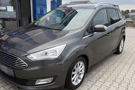 Ford Grand C-Max 93.735 km 8.999 &euro; Paderborn 33104