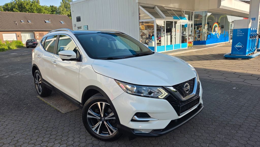 Nissan Qashqai 80.000 km 15.700 &euro; Salzkotten 33154