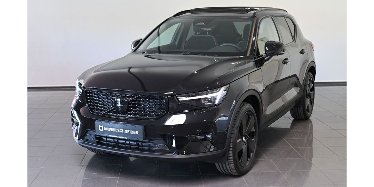Volvo XC40 5.562 km 38.750 &euro; Paderborn 33100