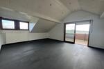 Dachgeschoßwohnung Delbrück - 4 Zimmer, 155 m&sup2;, 1.200&euro; | Angebot:26496379