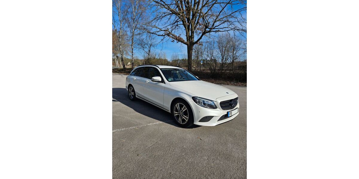 Mercedes-Benz C 300 80.000 km 25.000 &euro; Paderborn 33104