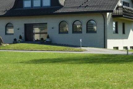 Haus Anröchte - 6 Zimmer, 240 m&sup2;, 995.000&euro; | Angebot:25664636