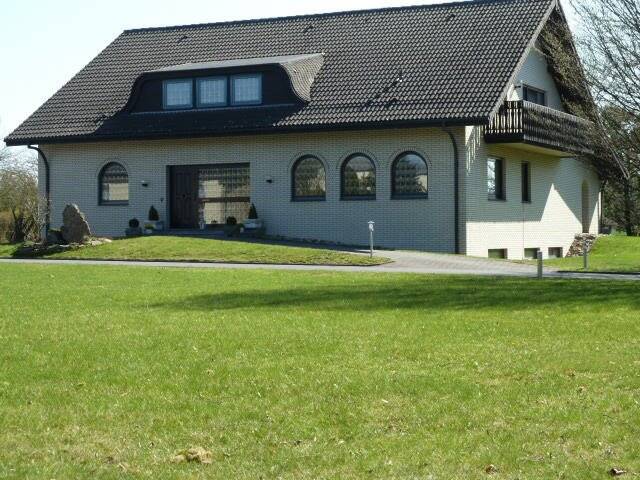 Mehrfamilienhaus, Wohnhaus Anröchte - 6 Zimmer, 240 m&sup2;, 995.000&euro; | Angebot:25664636
