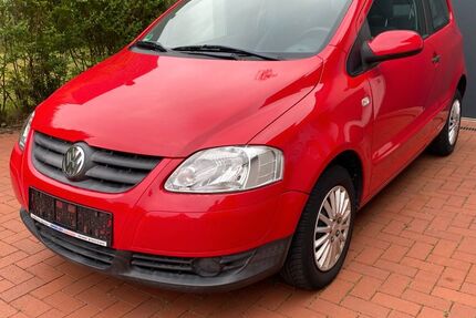VW Fox 64.003 km 2.950 &euro; Hövelhof 33161