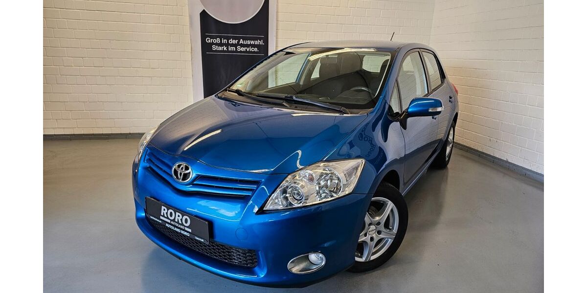 Toyota Auris 106.550 km 7.950 &euro; Lippstadt 59557
