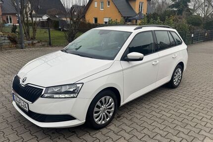 Skoda Fabia 97.500 km 9.500 &euro; Bad Sassendorf 59505