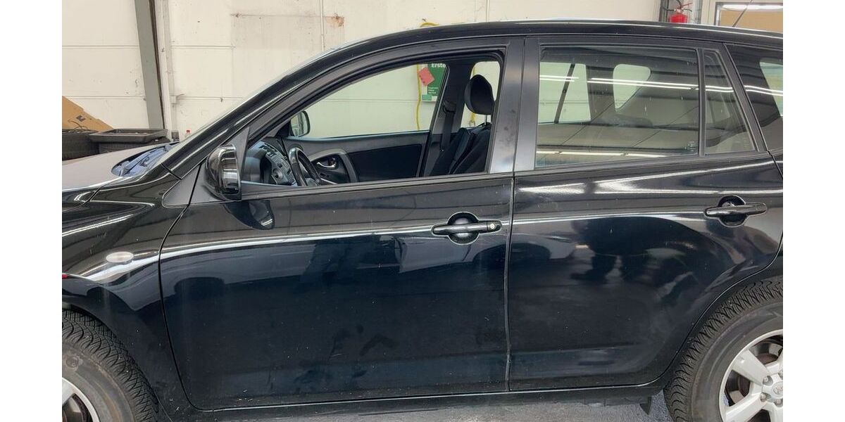 Toyota RAV 4 103.872 km 6.900 &euro; Verl 33415