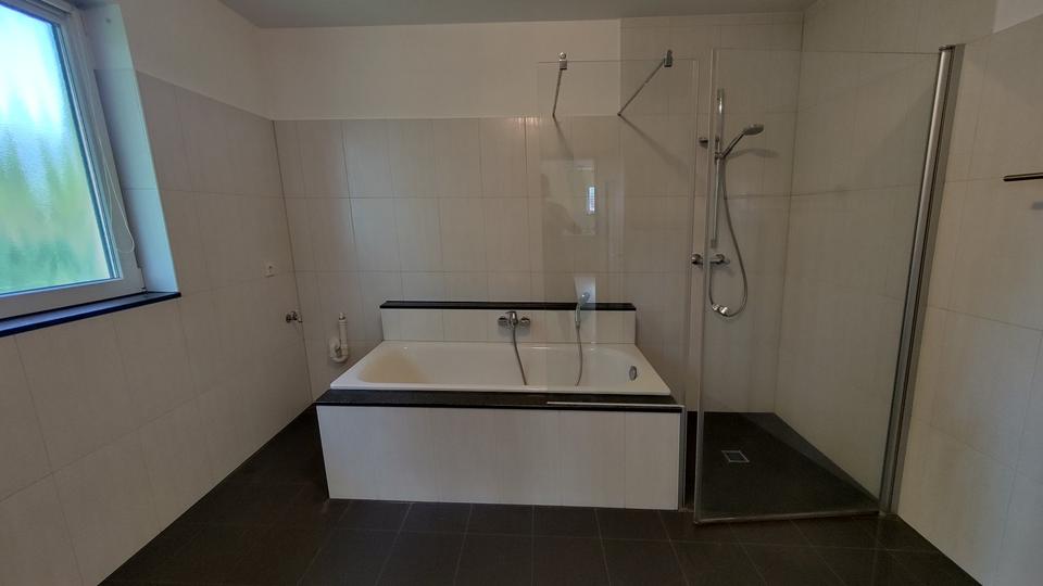 Einfamilienhaus Möhnesee - 2 Zimmer, 108 m&sup2;, 350.000&euro; | Angebot:26380227