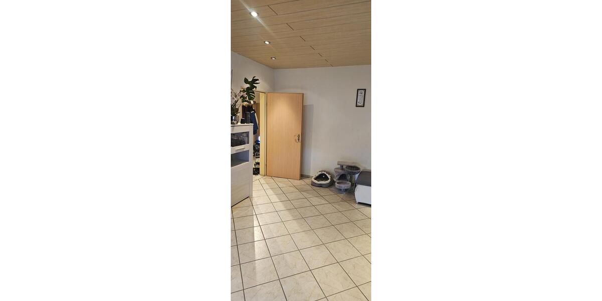 Etagenwohnung Gütersloh - 4 Zimmer, 88 m&sup2;, 1.000&euro; | Angebot:26446392