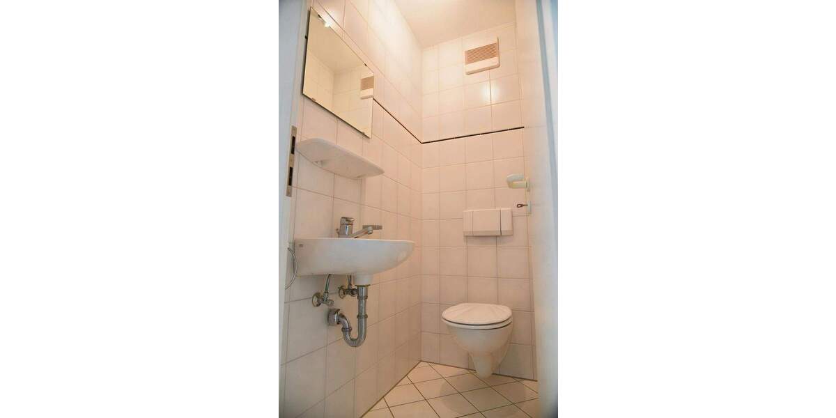 Etagenwohnung Gütersloh Innenstadt - 3 Zimmer, 72 m&sup2;, 225.000&euro; | Angebot:25755901