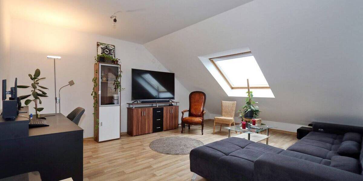 Etagenwohnung Büren - 2 Zimmer, 63 m&sup2;, 380&euro; | Angebot:26881842