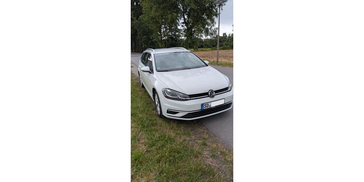 VW Golf 102.000 km 15.890 &euro; Anröchte 59609