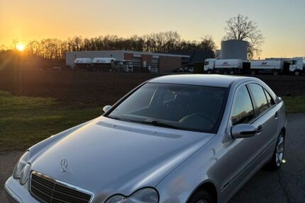 Mercedes-Benz C 180 157.000 km 5.500 &euro; Verl 33415