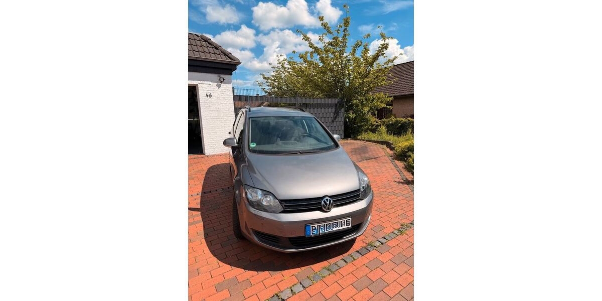 VW Golf Plus 131.000 km 5.500 &euro; Salzkotten 33154