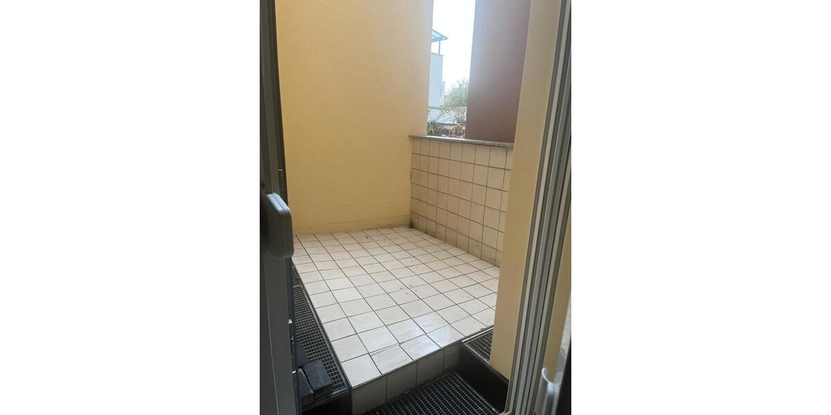 Erdgeschoßwohnung Paderborn - 3 Zimmer, 86 m&sup2;, 830&euro; | Angebot:26546072
