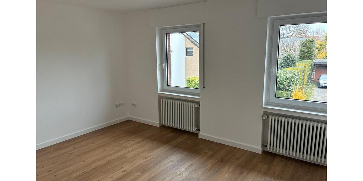 Etagenwohnung Salzkotten - 5 Zimmer, 107 m&sup2;, 1.220&euro; | Angebot:26022970