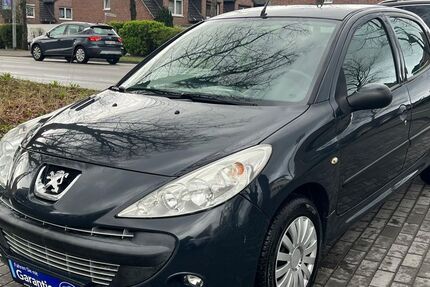 Peugeot 206 128.761 km 2.990 &euro; Paderborn 33100
