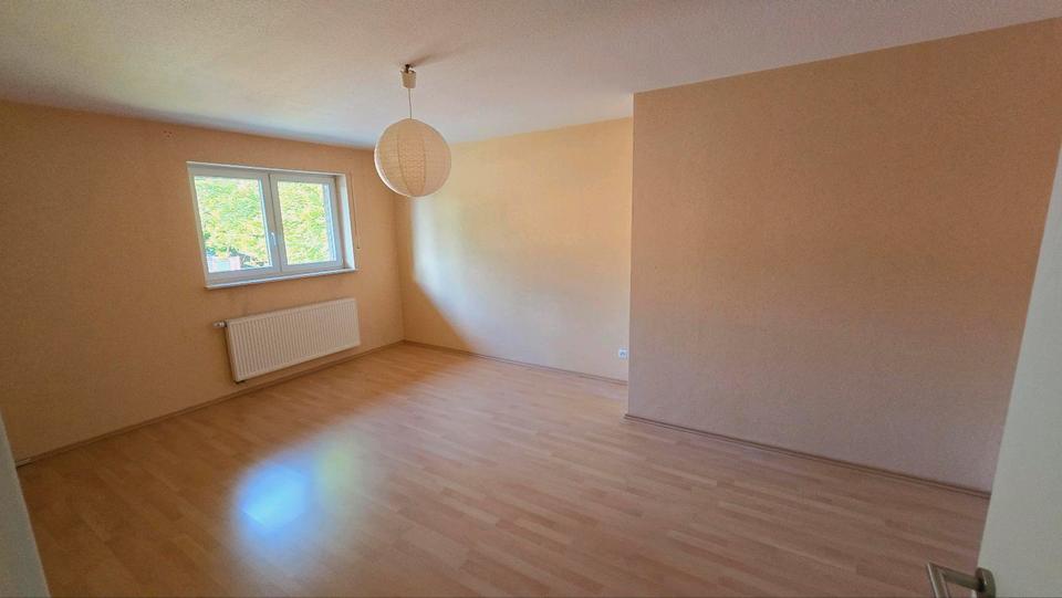 Etagenwohnung Gütersloh - 3 Zimmer, 117 m&sup2;, 1.200&euro; | Angebot:25589826