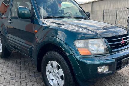 Mitsubishi Pajero 220.050 km 4.500 &euro; Lippstadt 59557