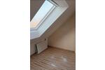 Dachgeschoßwohnung Gütersloh - 4 Zimmer, 120 m&sup2;, 900&euro; | Angebot:26689924