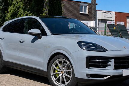 Porsche Cayenne 38.000 km 87.000 &euro; Paderborn 33102