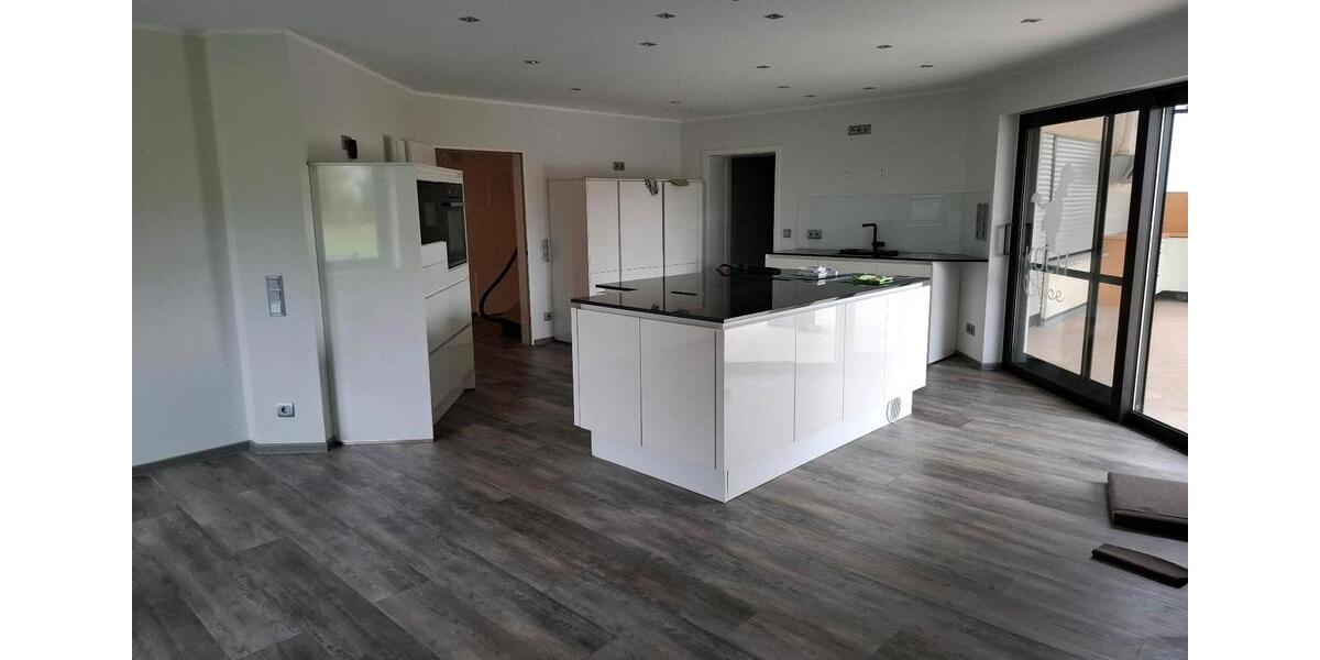Erdgeschoßwohnung Lippstadt Bad Waldliesborn - 5 Zimmer, 136 m&sup2;, 348.000&euro; | Angebot:23371954