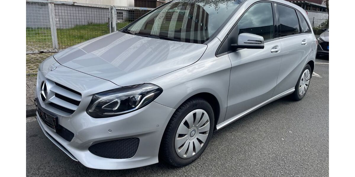 Mercedes-Benz B 220 81.335 km 15.400 &euro; Paderborn 33104
