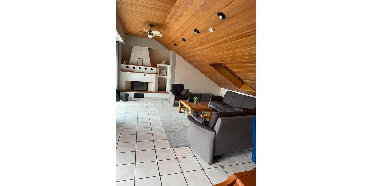 Dachgeschoßwohnung Verl - 2 Zimmer, 80 m&sup2;, 680&euro; | Angebot:26665448