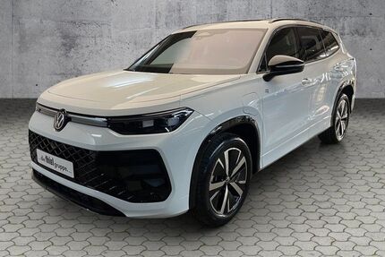 VW Tayron 23.800 km 51.450 &euro; Paderborn 33100