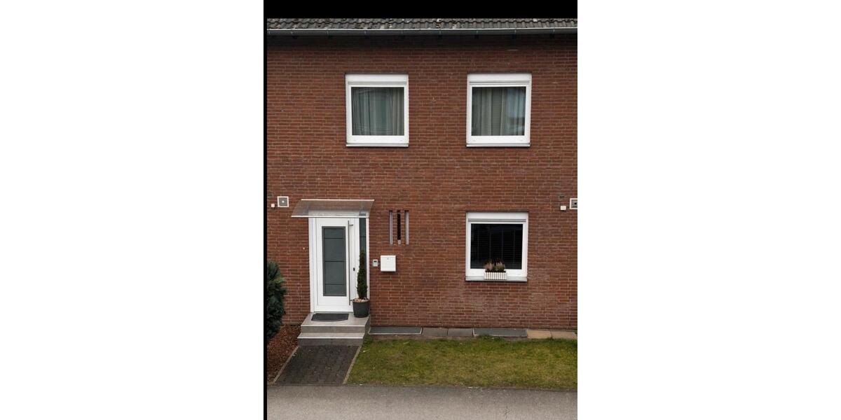 Reihenhaus Gütersloh - 6 Zimmer, 110 m&sup2;, 360.000&euro; | Angebot:26889269