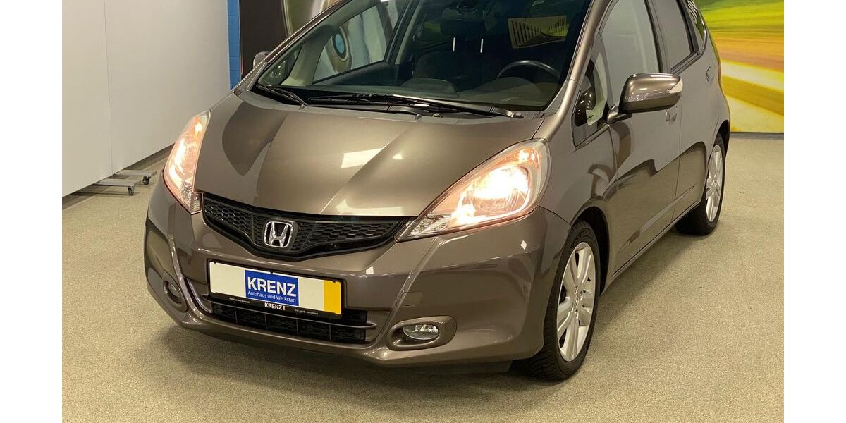 Honda Jazz 89.000 km 9.750 &euro; Paderborn 33100