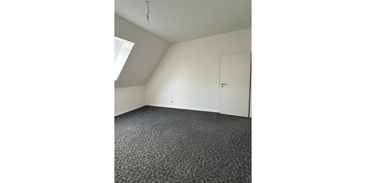 Etagenwohnung Büren - 2 Zimmer, 84 m&sup2;, 600&euro; | Angebot:25866536
