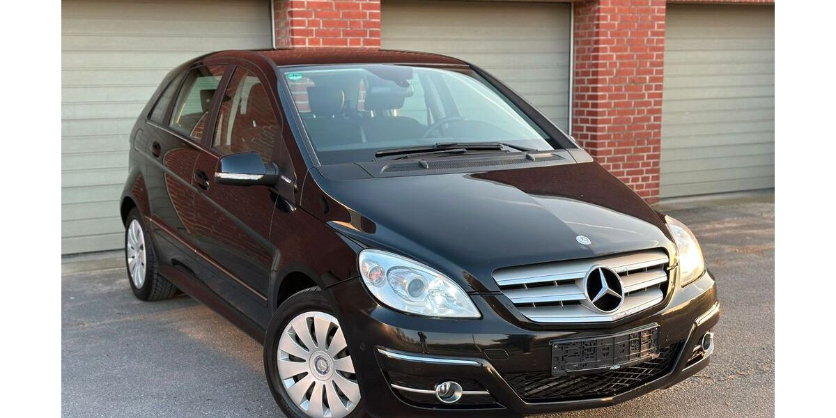 Mercedes-Benz B 180 140.195 km 5.299 &euro; Oelde 59302