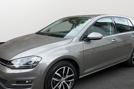VW Golf 52.000 km 12.990 &euro; Geseke 59590